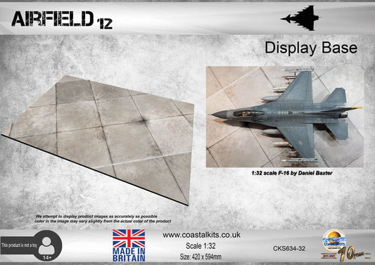 1:32 Airfield 12