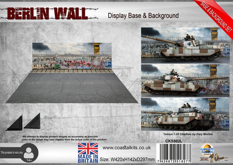 1:35 Berlin Wall Base &amp; Background Large